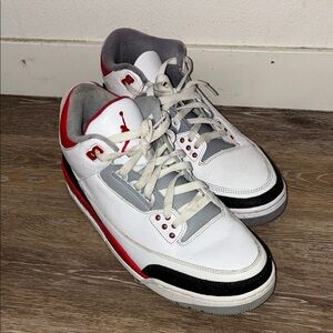 Air Jordan 3 Retro “Fire Red” 2013 – Size 12
